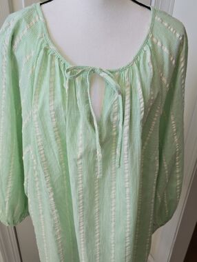ST. JOHN'S BAY BRAND WOMENS PLUS SIZE GREEN AND WHITE STRIPES COTTON TOP SIZE 3X